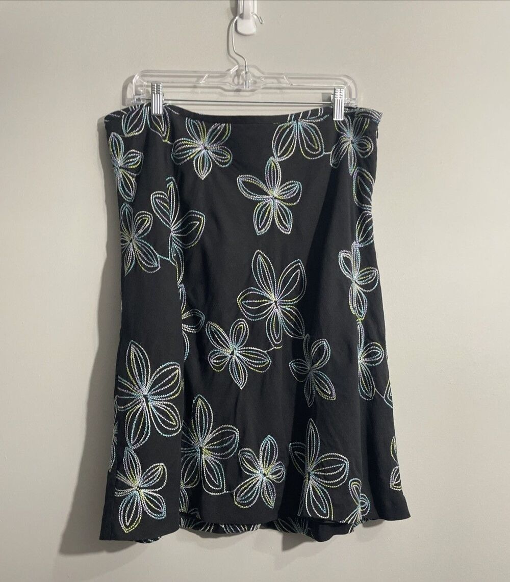 Dress Barn Women’s Black Embroidered Floral Size 16W Multicolor Whimsigoth Skirt
